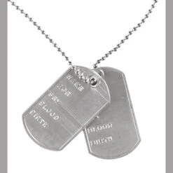 COLLANA CON PIASTRINE MILITARI